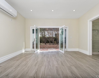4196 Colfax Avenue - Photo Thumbnail 22