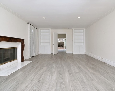 4196 Colfax Avenue - Photo Thumbnail 15