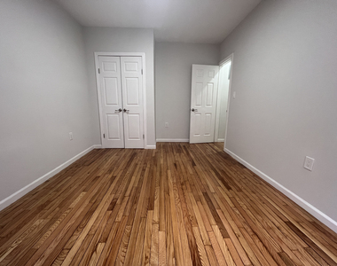 94-16 34th Road - Photo Thumbnail 4