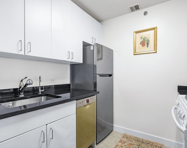 40 W 116th Street - Photo Thumbnail 6