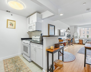 40 W 116th Street - Photo Thumbnail 5