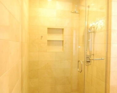 900 W Olympic Boulevard - Photo Thumbnail 22