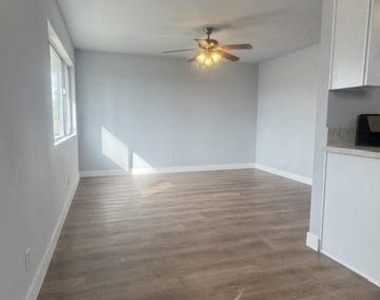 716 N Brampton Avenue - Photo Thumbnail 27