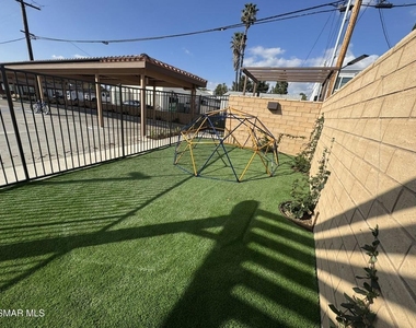 1850 Buyers Street - Photo Thumbnail 4