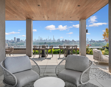 224 West 124th Street - Photo Thumbnail 5