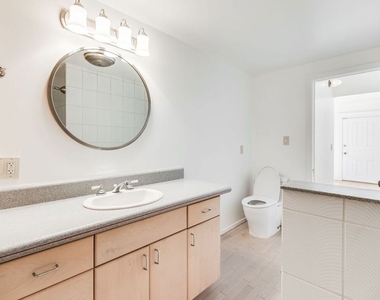 2324 Louella Avenue - Photo Thumbnail 11