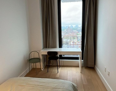 224 West 124th Street - Photo Thumbnail 1