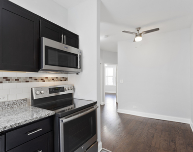 3633 W Dickens Avenue - Photo Thumbnail 4