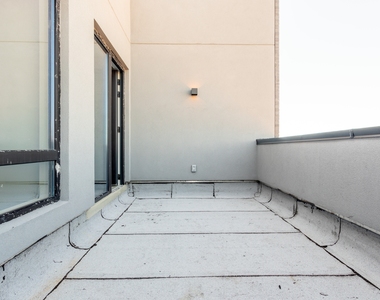 885 Rogers Avenue - Photo Thumbnail 1