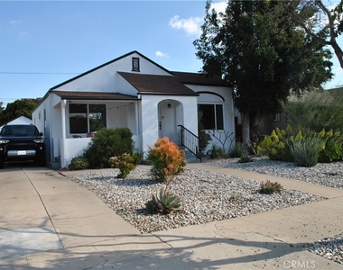 3200 Dorchester Avenue - Photo Thumbnail 1