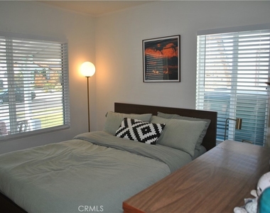 3200 Dorchester Avenue - Photo Thumbnail 9