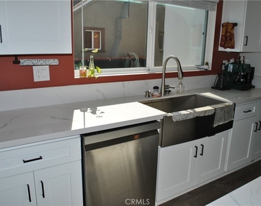 3200 Dorchester Avenue - Photo Thumbnail 7