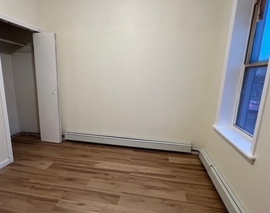 4514 Avenue D - Photo Thumbnail 4