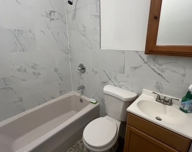 4514 Avenue D - Photo Thumbnail 3