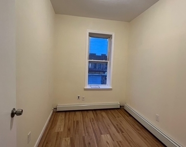 4514 Avenue D - Photo Thumbnail 7