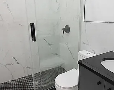 309 Weirfield street - Photo Thumbnail 4