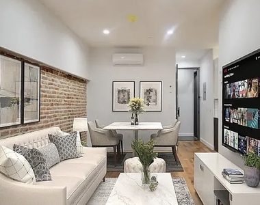 309 Weirfield street - Photo Thumbnail 6