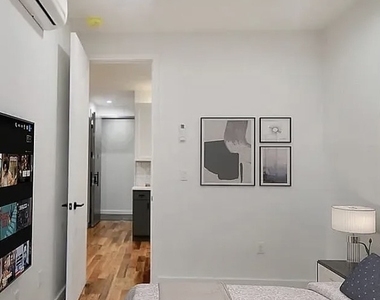 309 Weirfield street - Photo Thumbnail 2