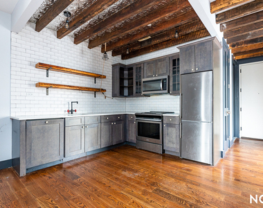 269 Meserole Street - Photo Thumbnail 10