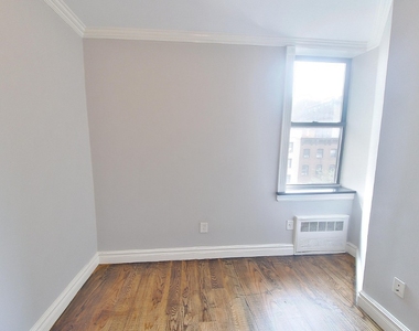 234 West 14th Street - Photo Thumbnail 4