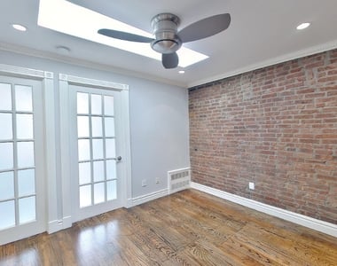 234 West 14th Street - Photo Thumbnail 1