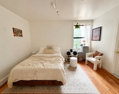 668 Hancock Street - Photo Thumbnail 1
