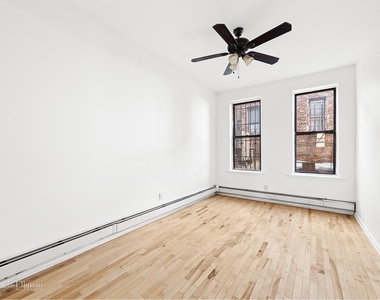 333 Lenox Ave - Photo Thumbnail 1