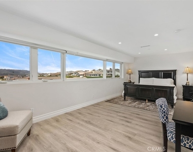 24065 Windward Drive - Photo Thumbnail 17