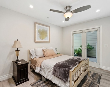 24065 Windward Drive - Photo Thumbnail 13