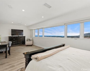 24065 Windward Drive - Photo Thumbnail 18