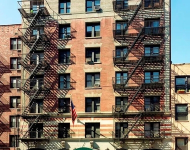 East 27th Street - Photo Thumbnail 4