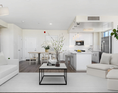 55 West 5th Avenue - Photo Thumbnail 3