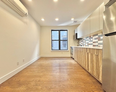 16-57 Summerfield St - Photo Thumbnail 1
