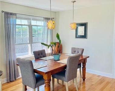 28 Beach Road - Photo Thumbnail 9