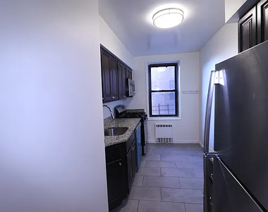 34-15 Parsons Boulevard - Photo Thumbnail 9