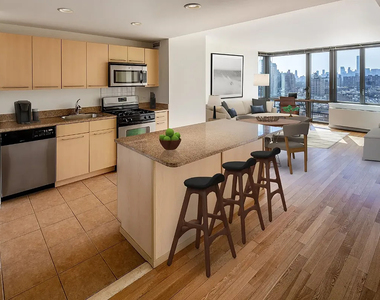Flex 2 West 110th Street - Photo Thumbnail 2