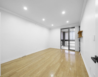 4477 Wilshire Boulevard - Photo Thumbnail 20