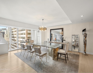 135 W 52nd St - Photo Thumbnail 4