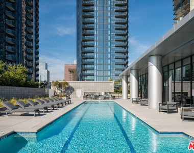 1200 S Figueroa Street - Photo Thumbnail 15