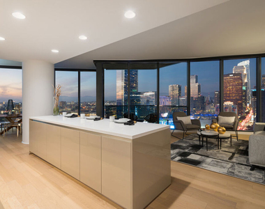 1200 S Figueroa Street - Photo Thumbnail 4