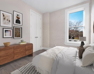 90 Bedford Street - Photo Thumbnail 2