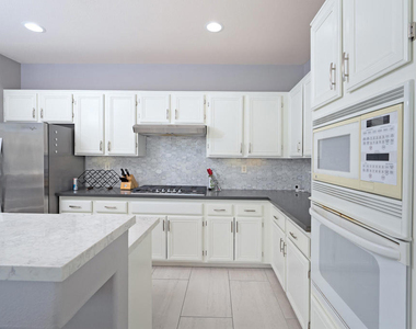 67579 S Laguna Drive - Photo Thumbnail 2