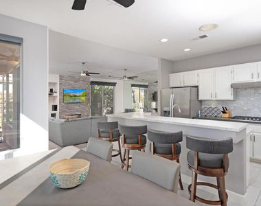 67579 S Laguna Drive - Photo Thumbnail 4