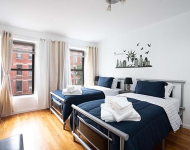 312 East 104th Street, Unit 3w - Photo Thumbnail 4