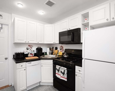 312 East 104th Street, Unit 3w - Photo Thumbnail 12