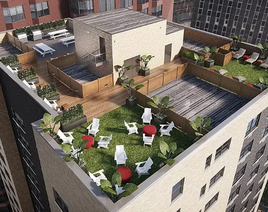 222 East 39th Street - Photo Thumbnail 9
