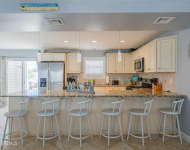 101 7th Avenue - Photo Thumbnail 10