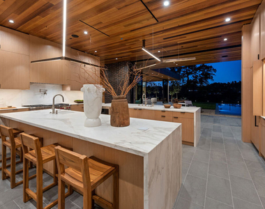 9705 Oak Pass Road - Photo Thumbnail 8