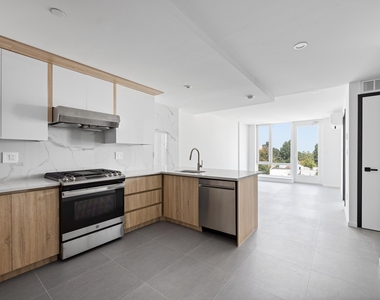 82-77 116th Street - Photo Thumbnail 1