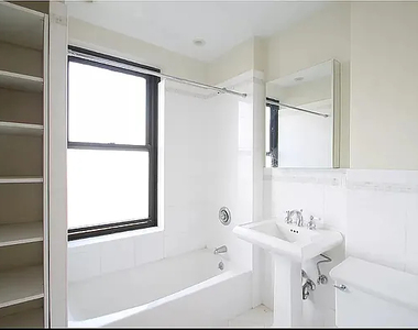166 Second Avenue - Photo Thumbnail 5